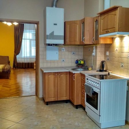לבוב Apartment On Virmens'Ka Street מראה חיצוני תמונה