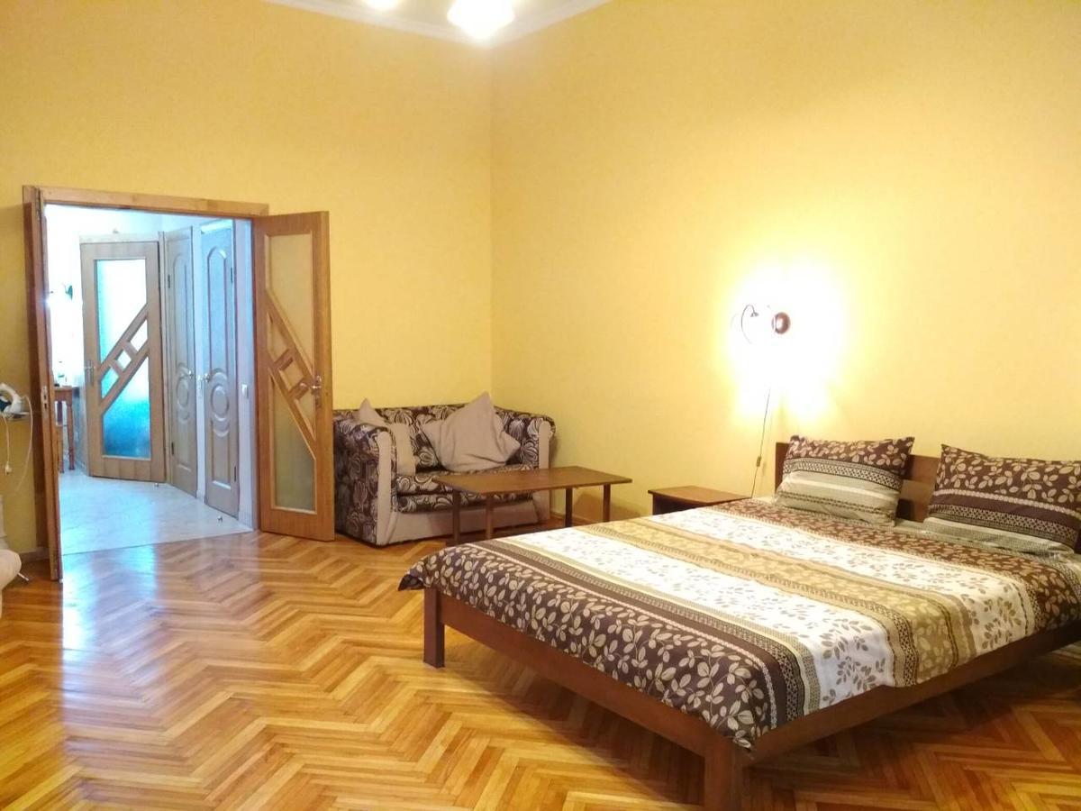 לבוב Apartment On Virmens'Ka Street מראה חיצוני תמונה